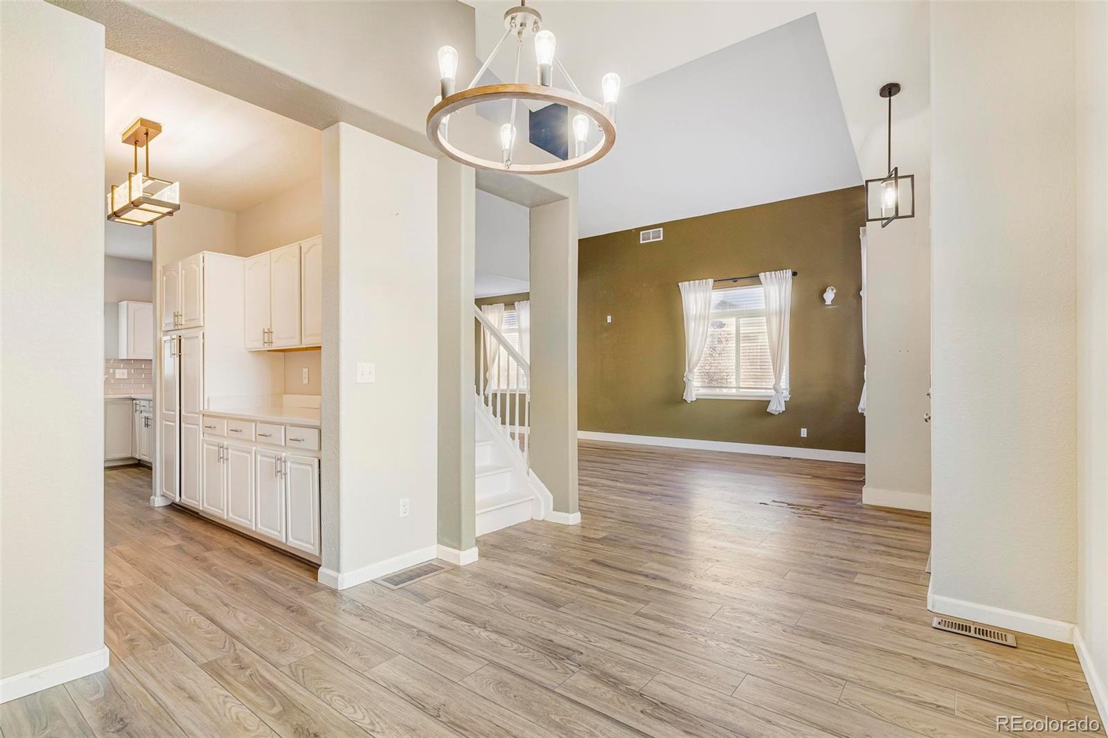 MLS Image #8 for 10147  wyandott circle,denver, Colorado