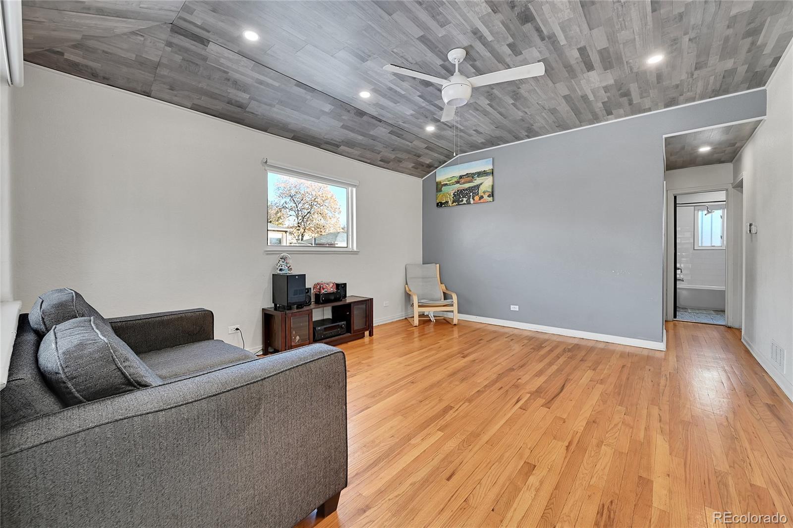 MLS Image #21 for 2990  sheridan boulevard,denver, Colorado