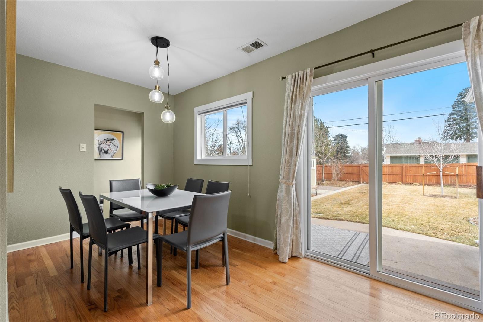 MLS Image #10 for 2602 s lafayette street,denver, Colorado