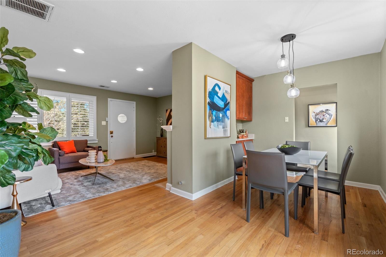 MLS Image #11 for 2602 s lafayette street,denver, Colorado