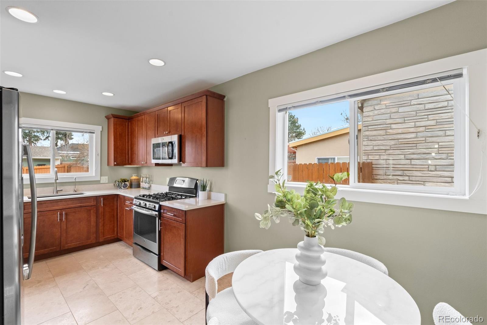 MLS Image #14 for 2602 s lafayette street,denver, Colorado