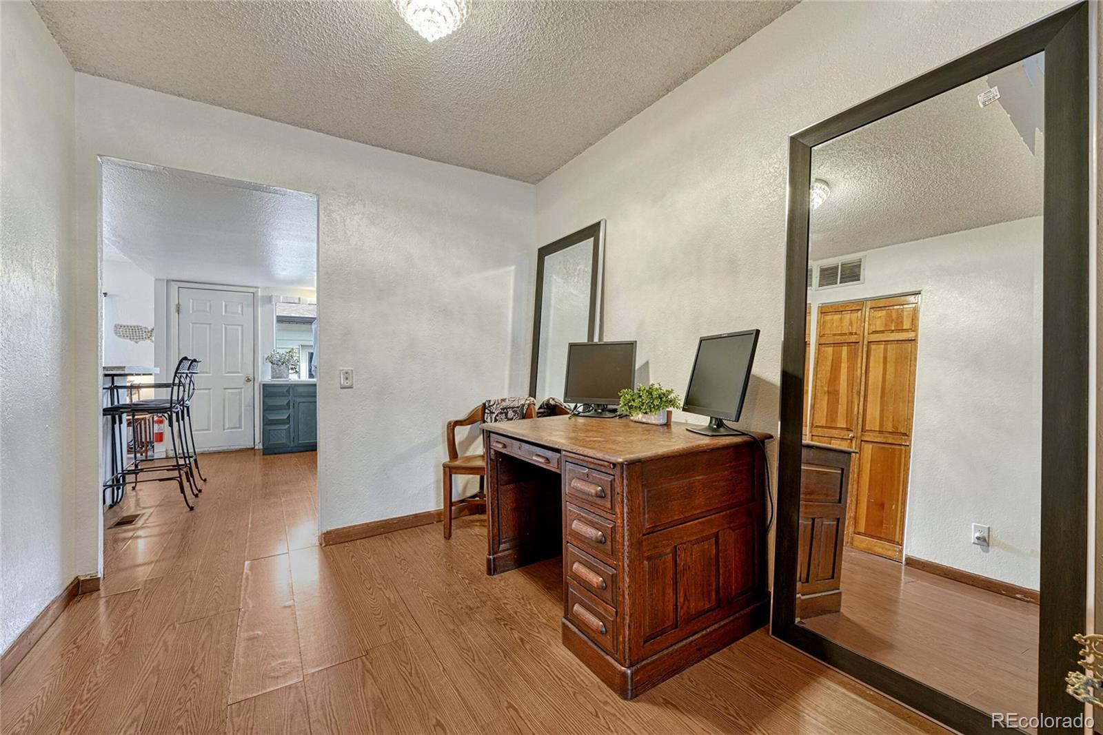 MLS Image #8 for 3502 s kittredge street,aurora, Colorado