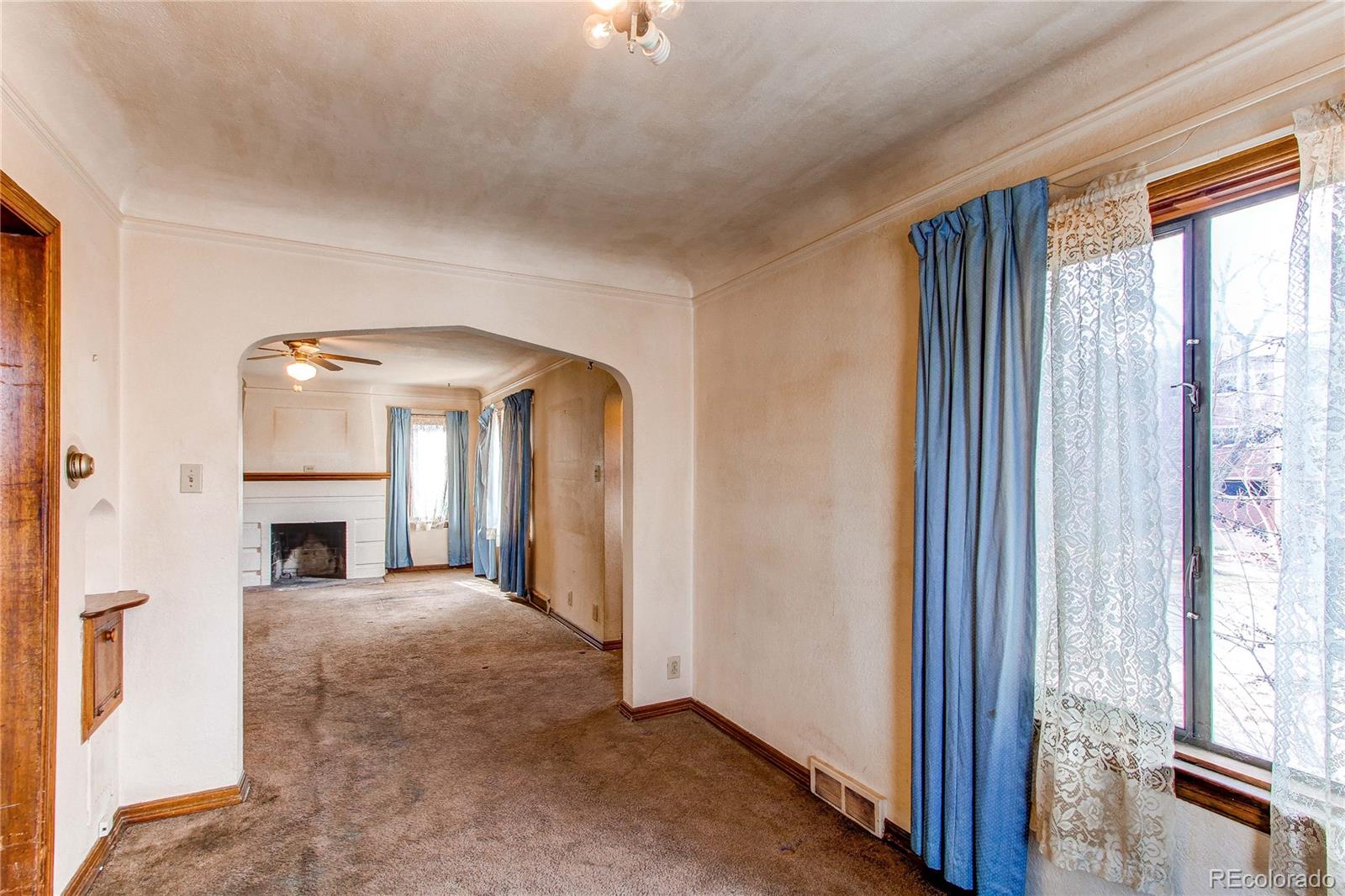 MLS Image #10 for 2600 s downing street,denver, Colorado