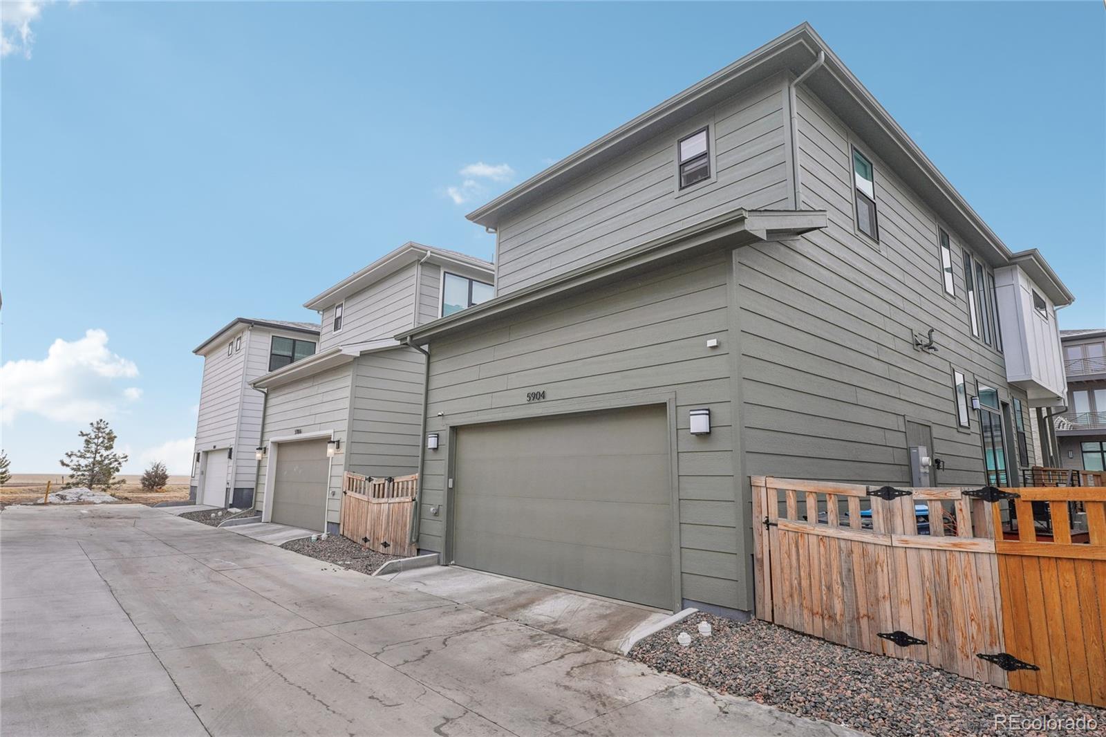 MLS Image #40 for 5904 n perth street,aurora, Colorado