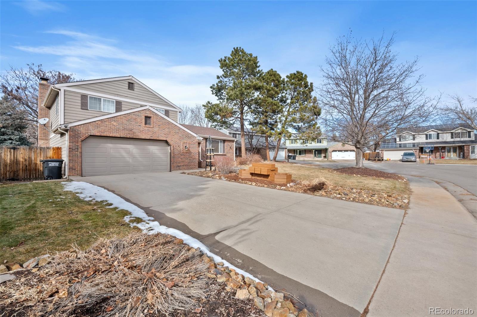 MLS Image #2 for 1431 e long place,centennial, Colorado