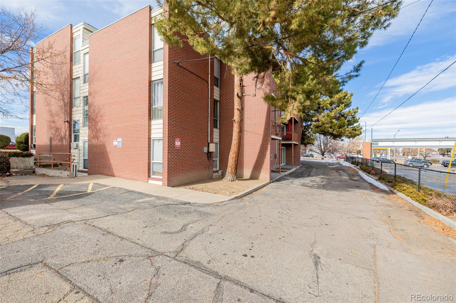 MLS Image #25 for 310 s ames street 11,lakewood, Colorado