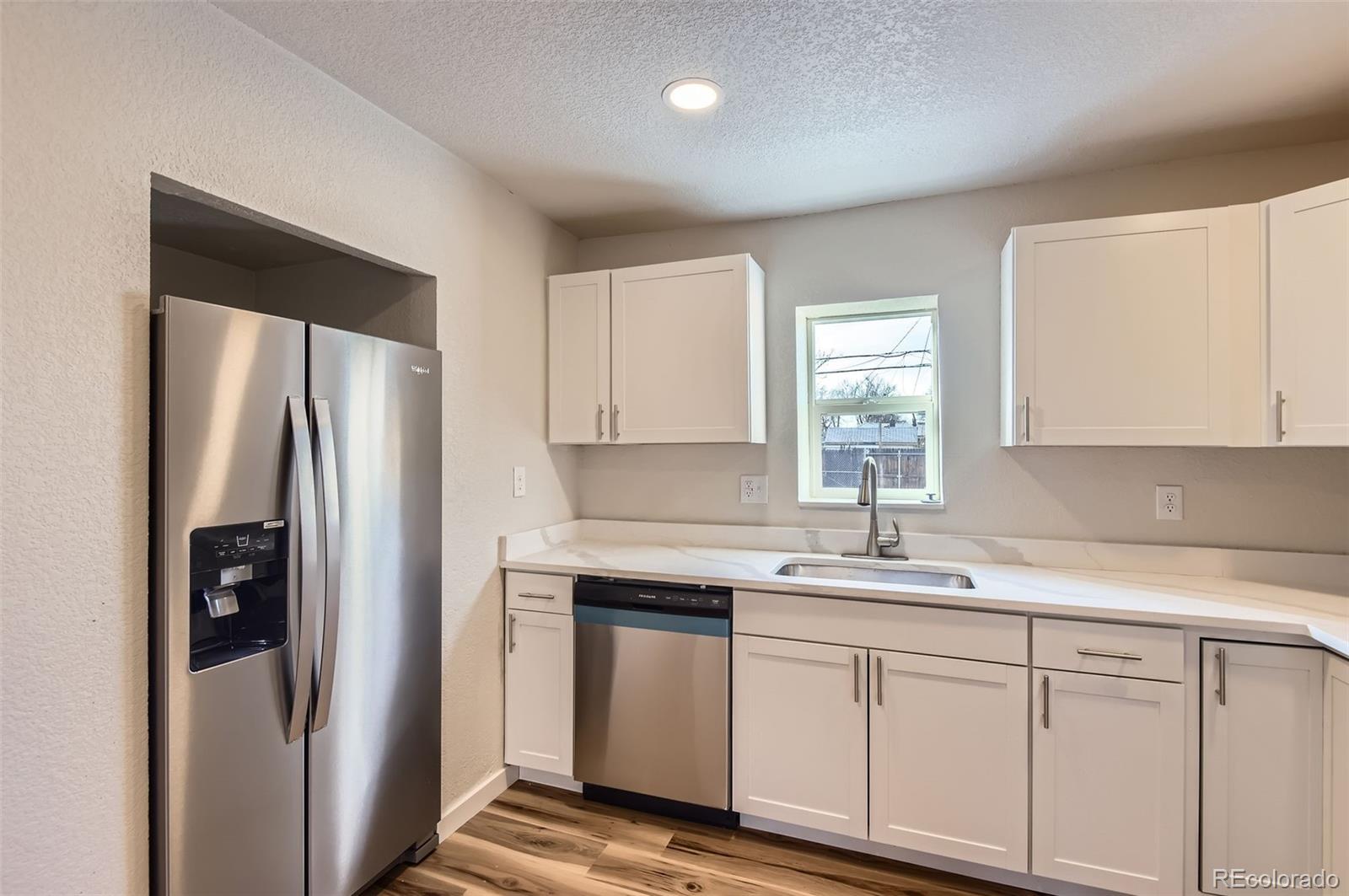 MLS Image #10 for 2043  elmira street,aurora, Colorado