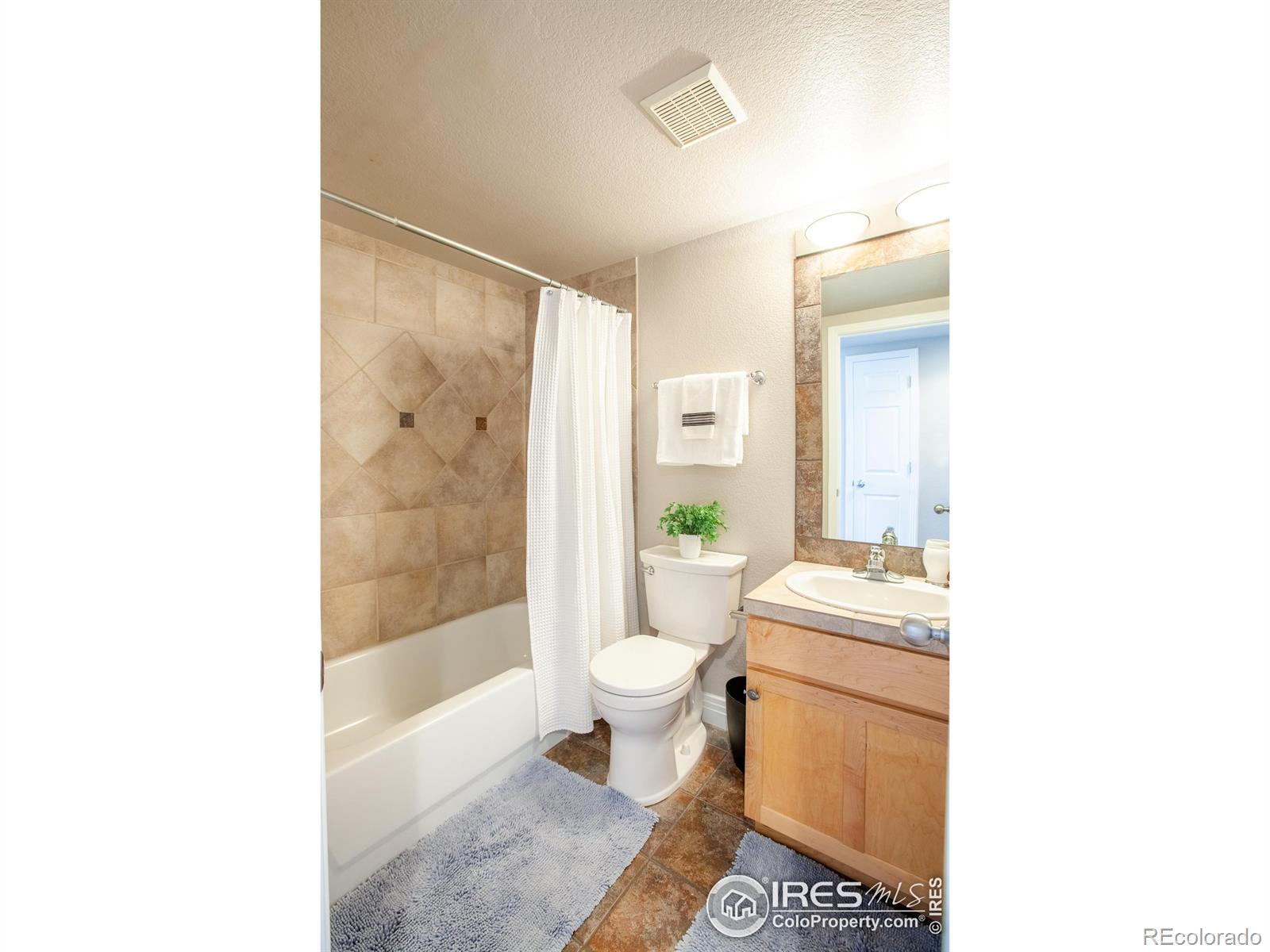 MLS Image #22 for 820  tenacity drive,longmont, Colorado