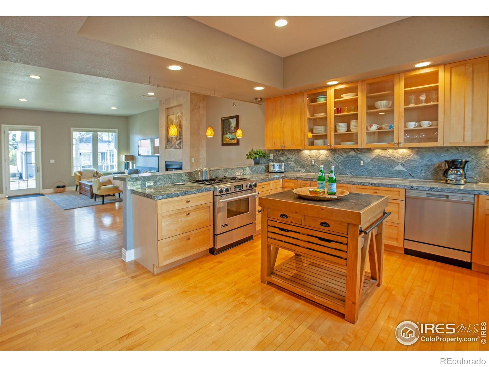 MLS Image #7 for 820  tenacity drive,longmont, Colorado