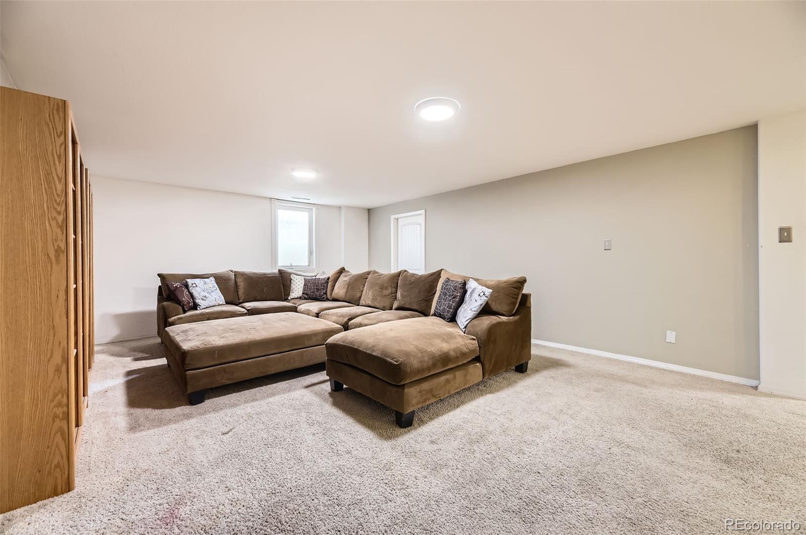 MLS Image #17 for 3630 s hillcrest drive,denver, Colorado