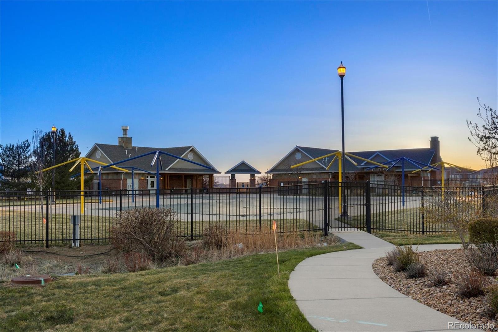 MLS Image #28 for 23405 e 5th place,aurora, Colorado