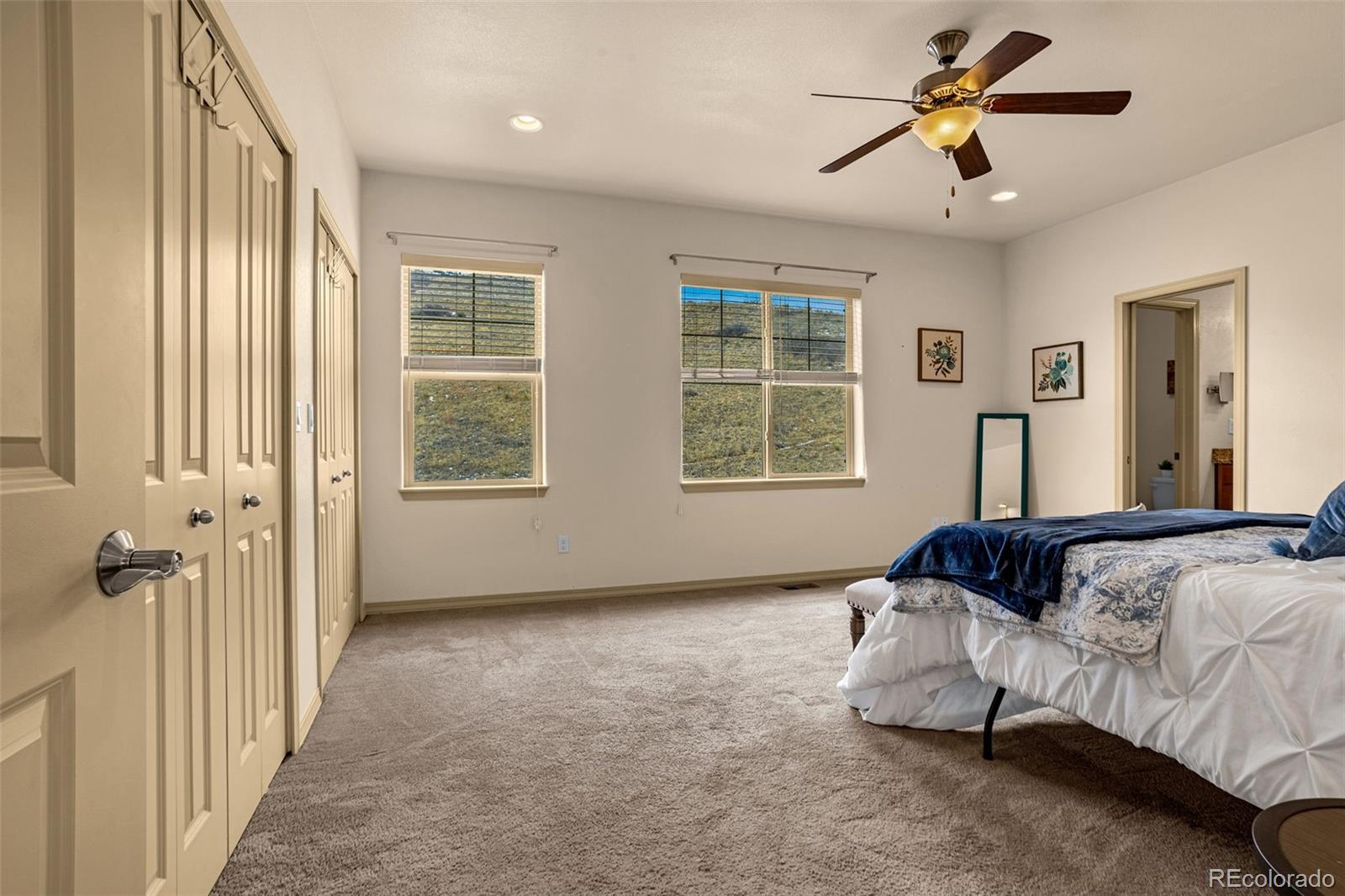 MLS Image #14 for 5914  canyon reserve heights,colorado springs, Colorado