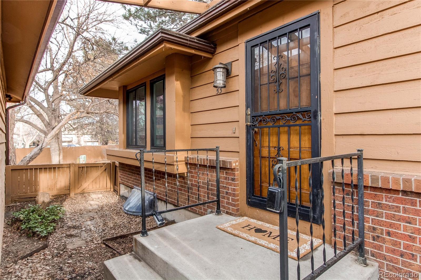 MLS Image #2 for 53 s eagle circle,aurora, Colorado