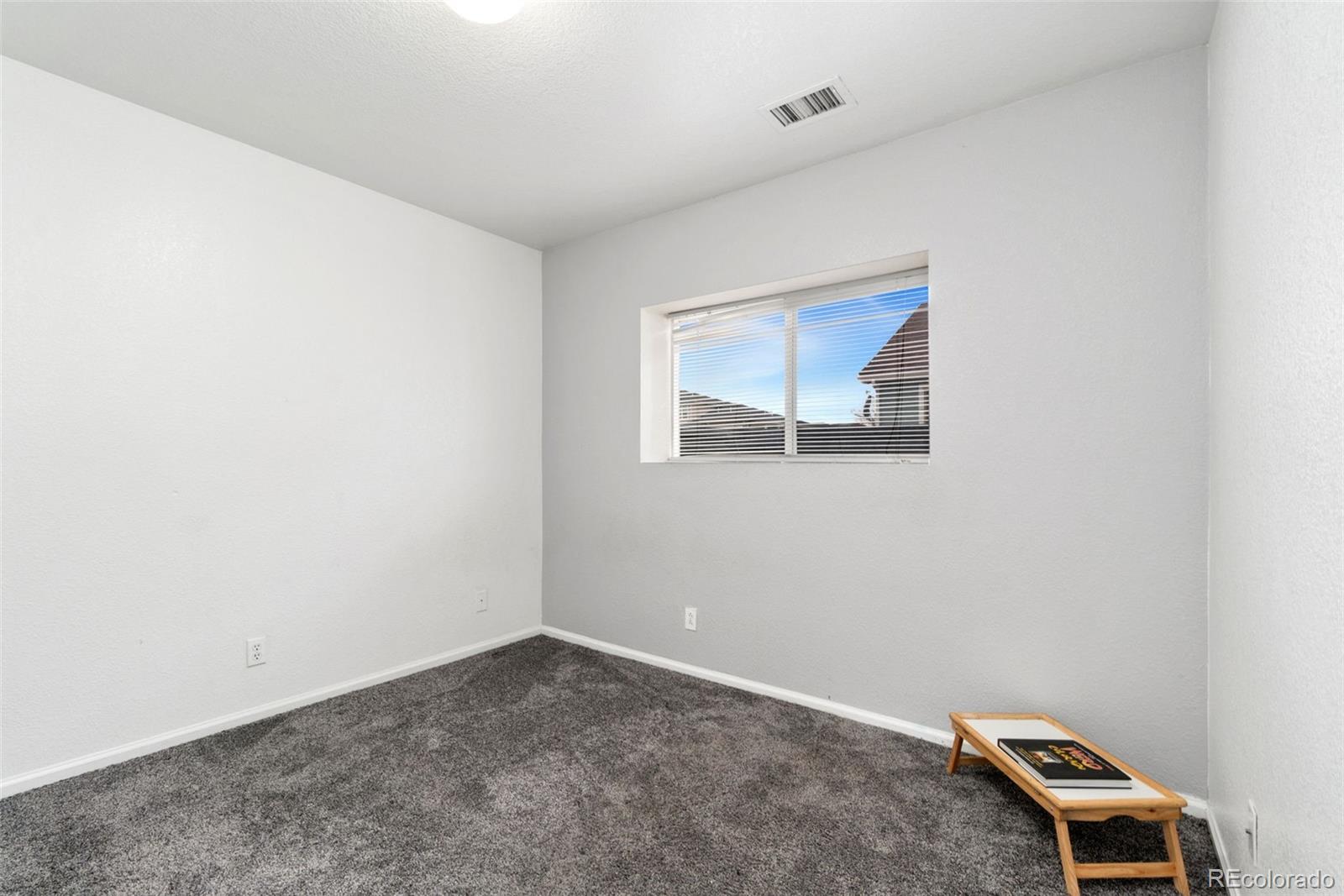 MLS Image #13 for 19046 e 57th place,denver, Colorado