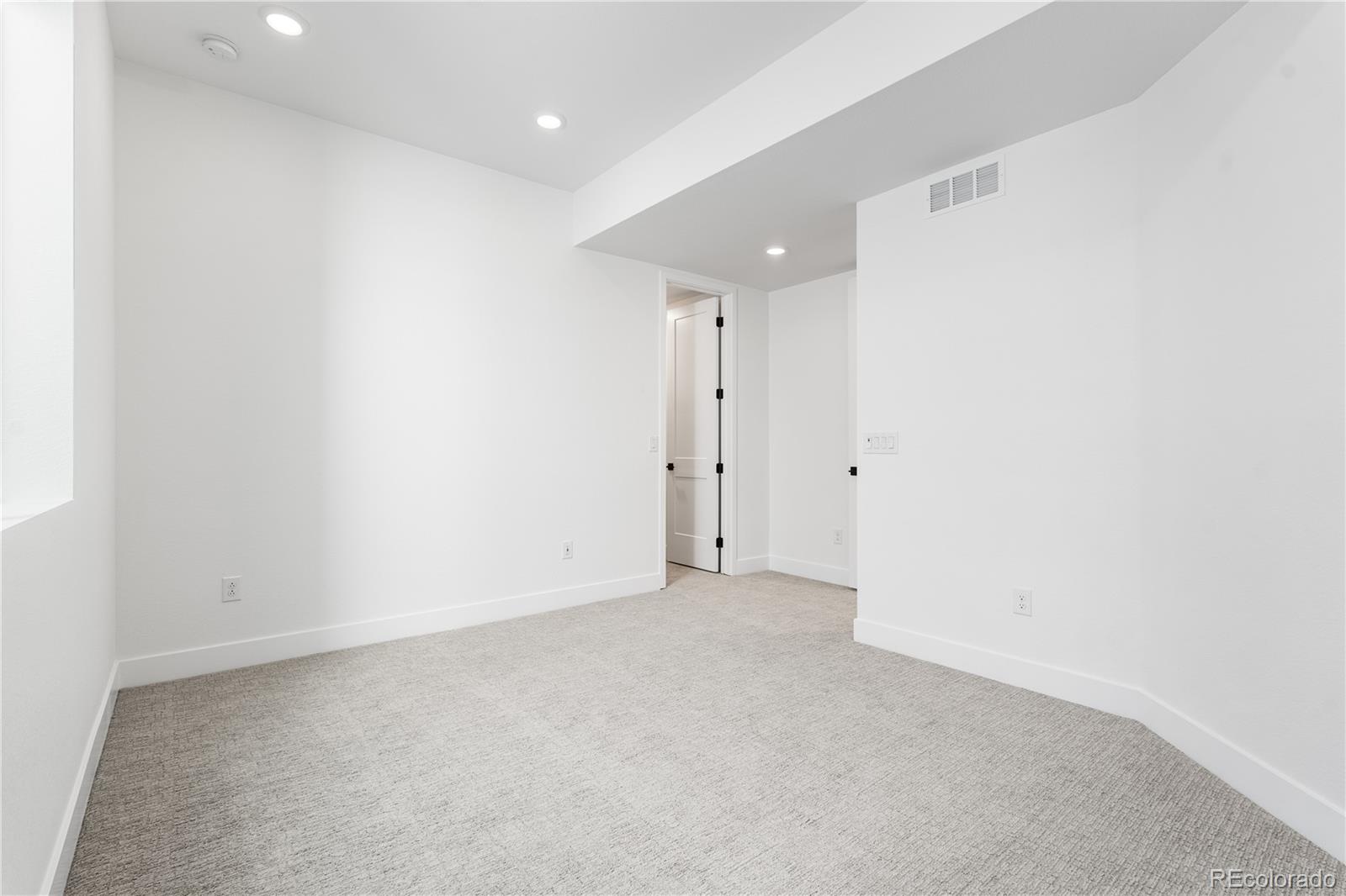 MLS Image #16 for 8864  moonshimmer trail,littleton, Colorado