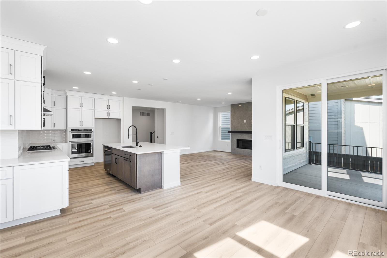 MLS Image #4 for 8864  moonshimmer trail,littleton, Colorado