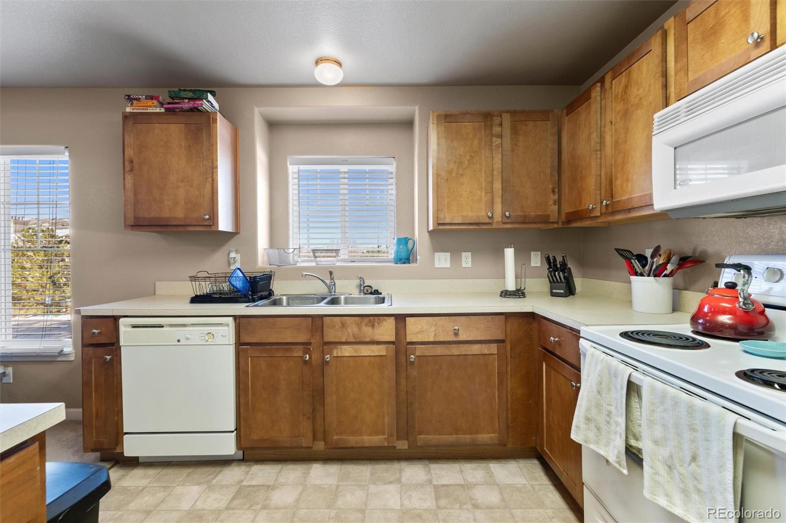 MLS Image #12 for 7005  ash creek heights,colorado springs, Colorado