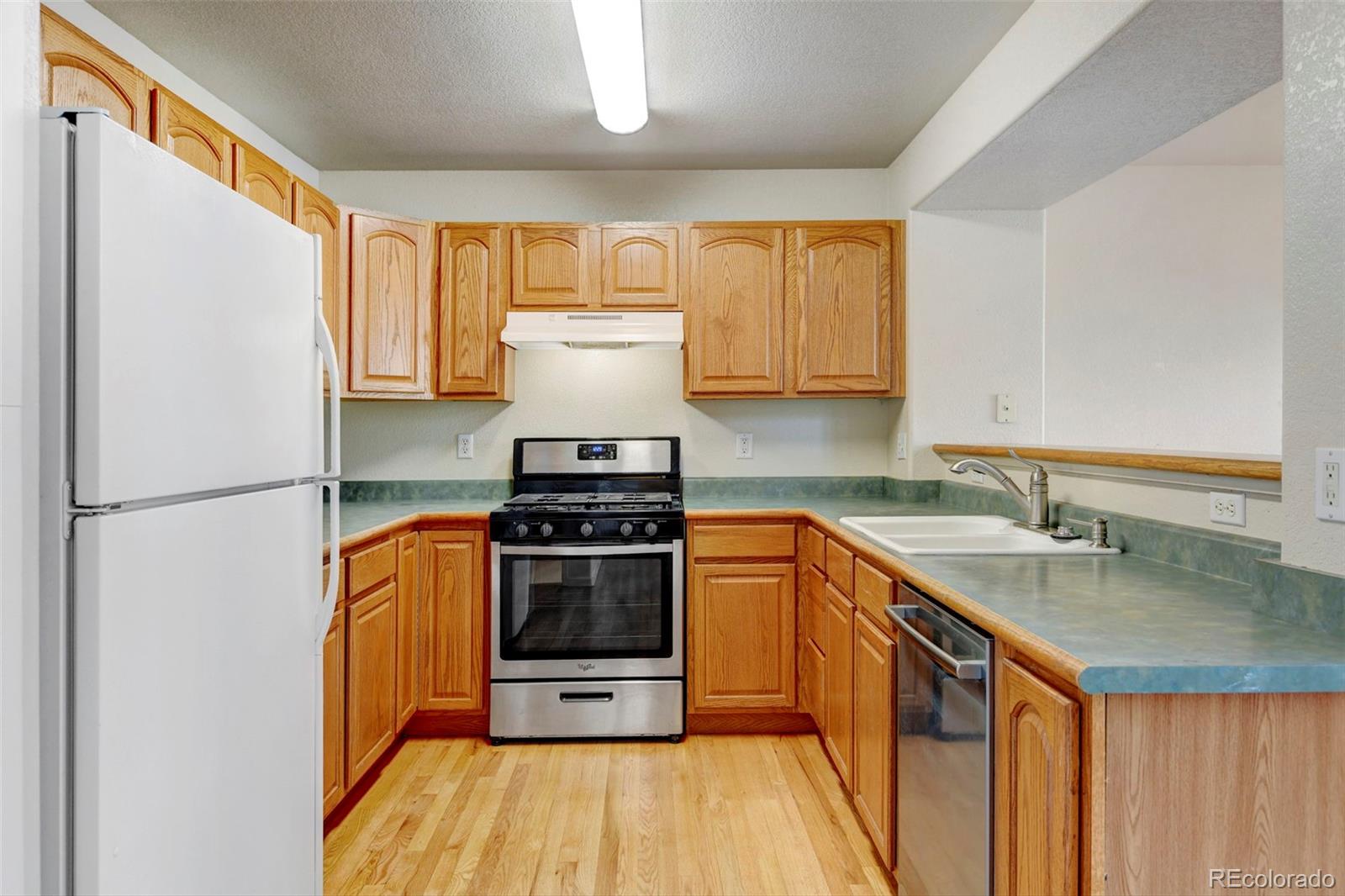 MLS Image #12 for 812  union street b,lakewood, Colorado