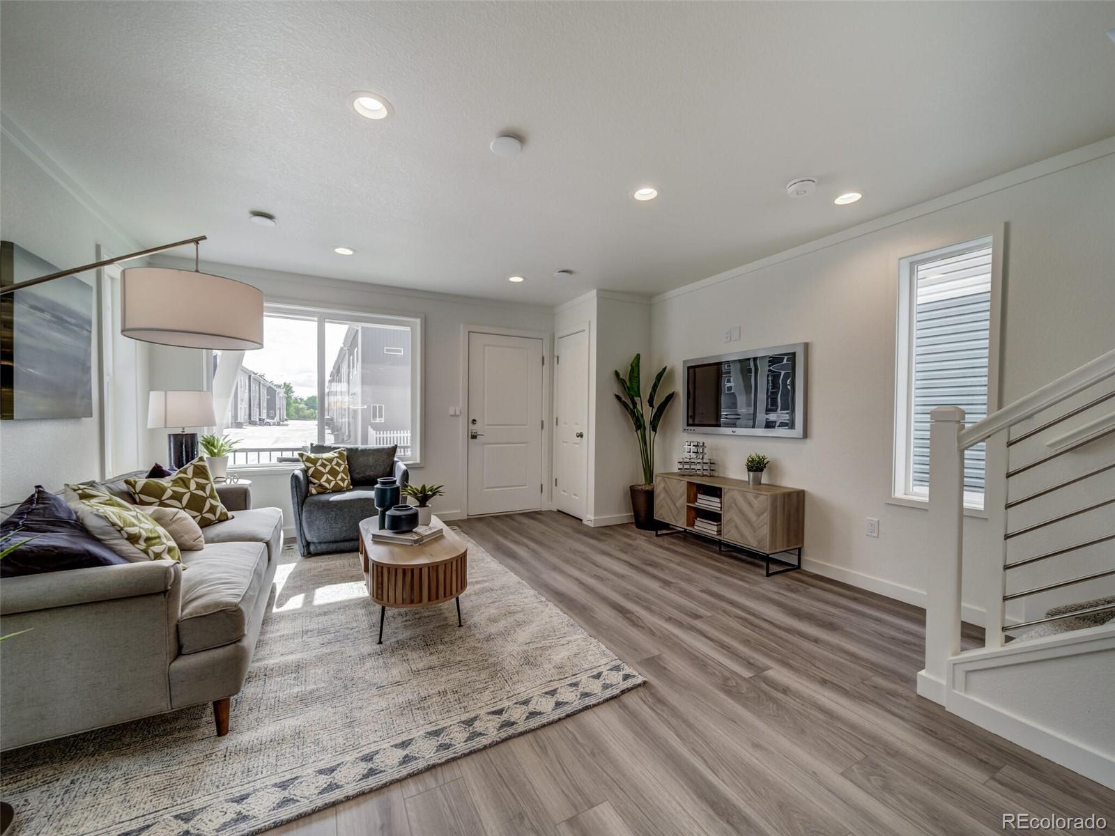 MLS Image #6 for 10306  uvalda court,commerce city, Colorado