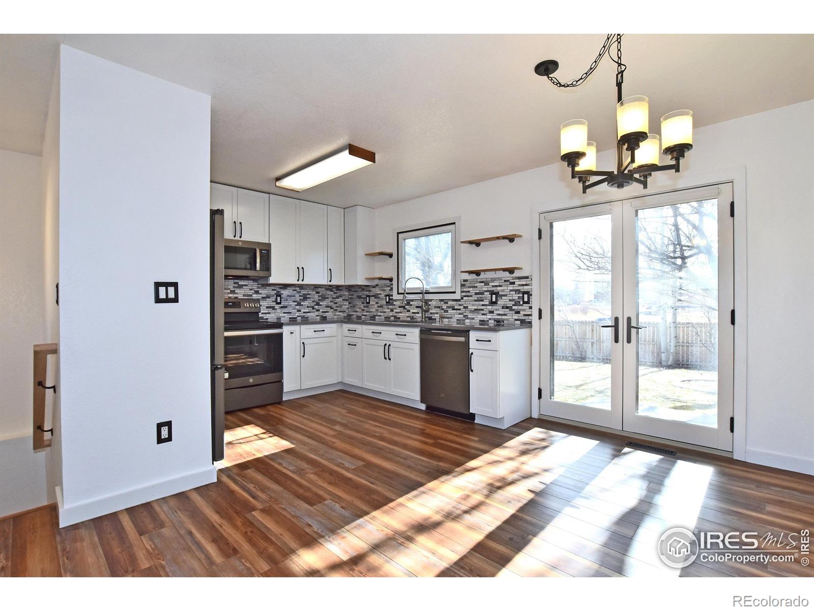 MLS Image #9 for 813  woodland way,fort collins, Colorado