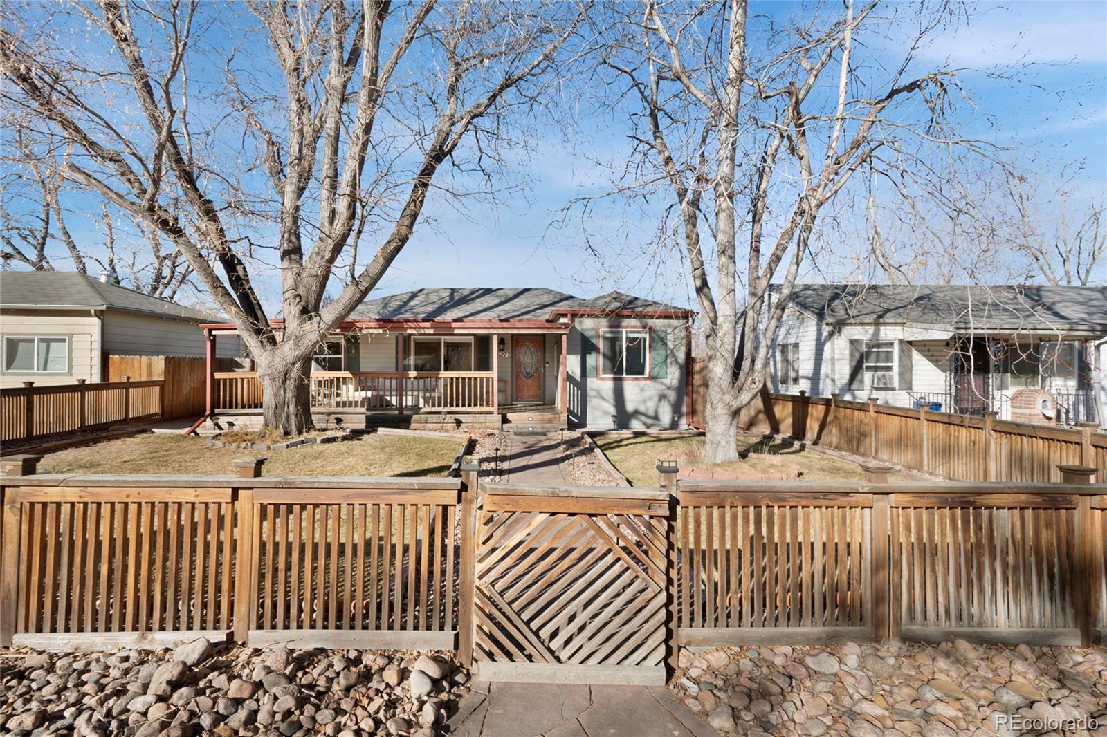 MLS Image #2 for 1927  kenton street,aurora, Colorado