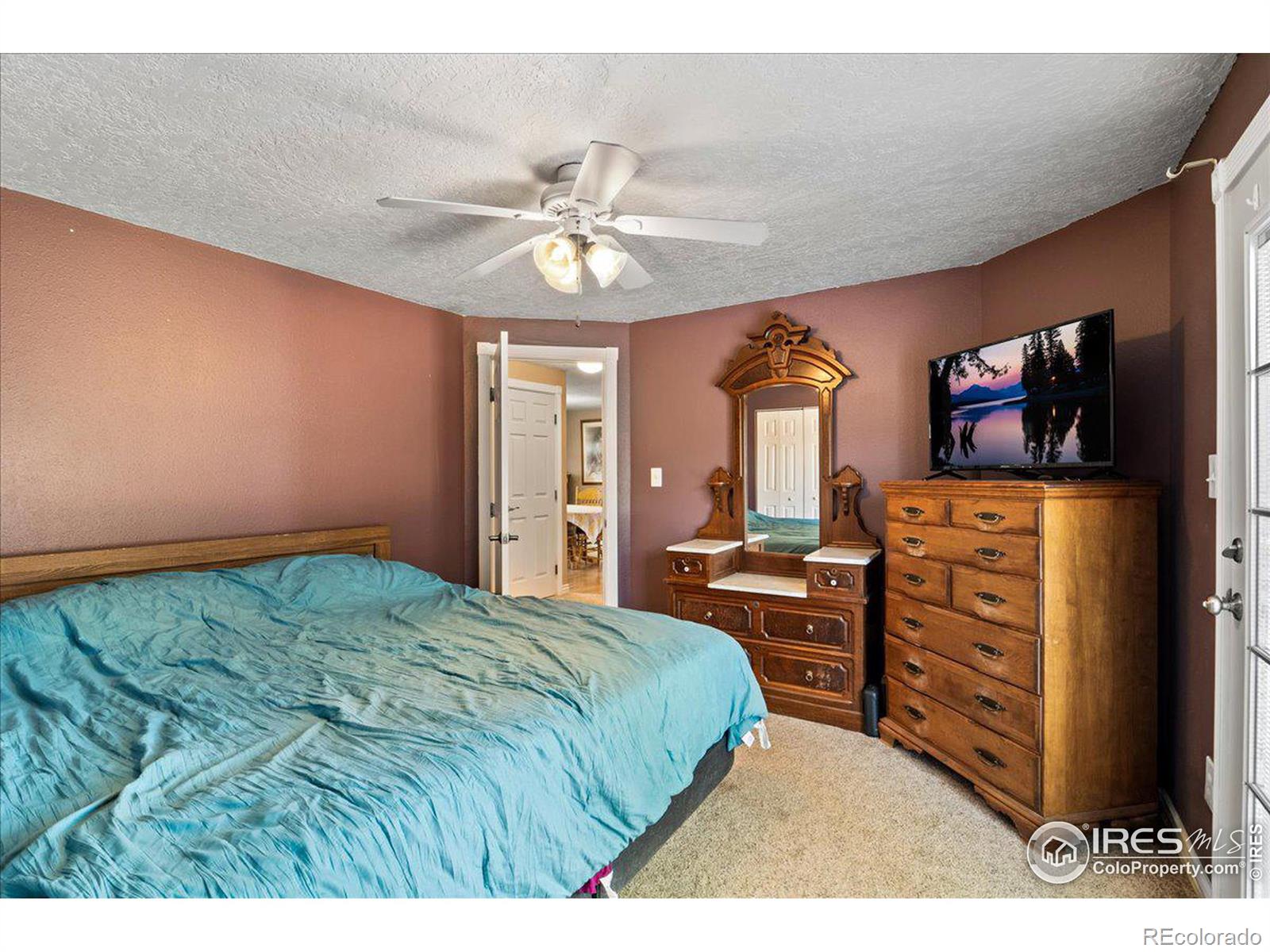 MLS Image #15 for 719  marshall place,berthoud, Colorado