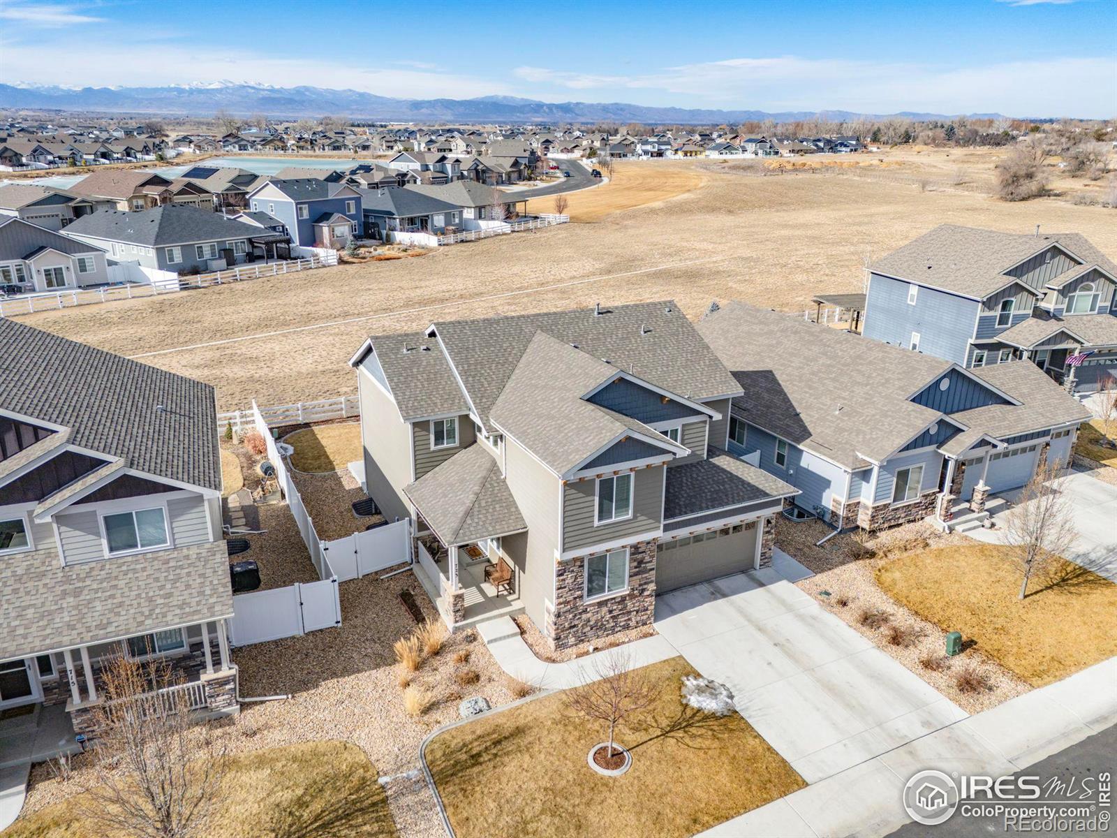 CMA Image for 723  Vermilion Peak Court,Windsor, Colorado