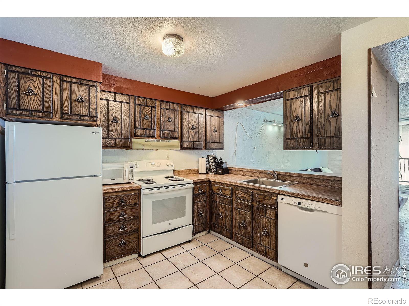 MLS Image #10 for 805  29th street,boulder, Colorado