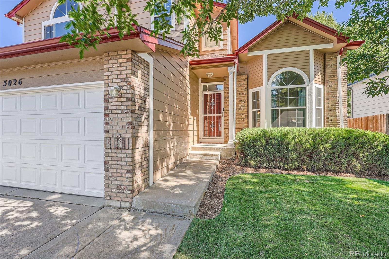 MLS Image #2 for 5026 s danube street,aurora, Colorado