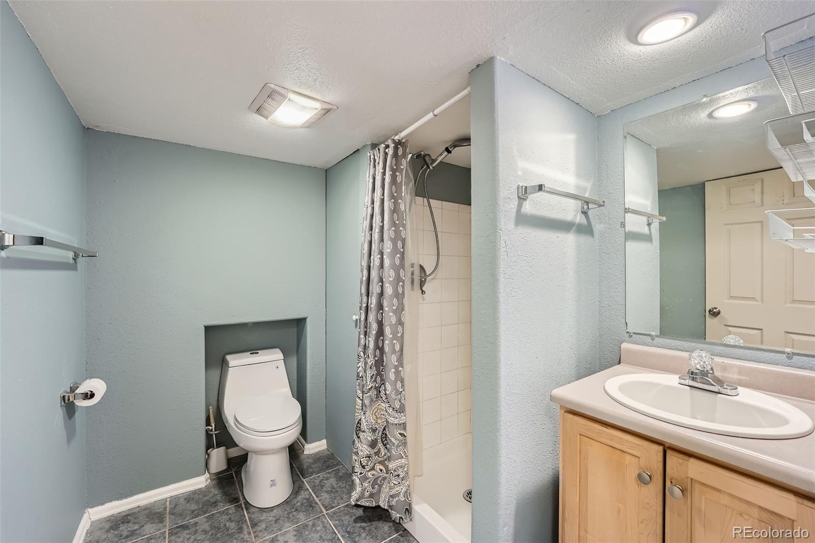 MLS Image #29 for 5026 s danube street,aurora, Colorado