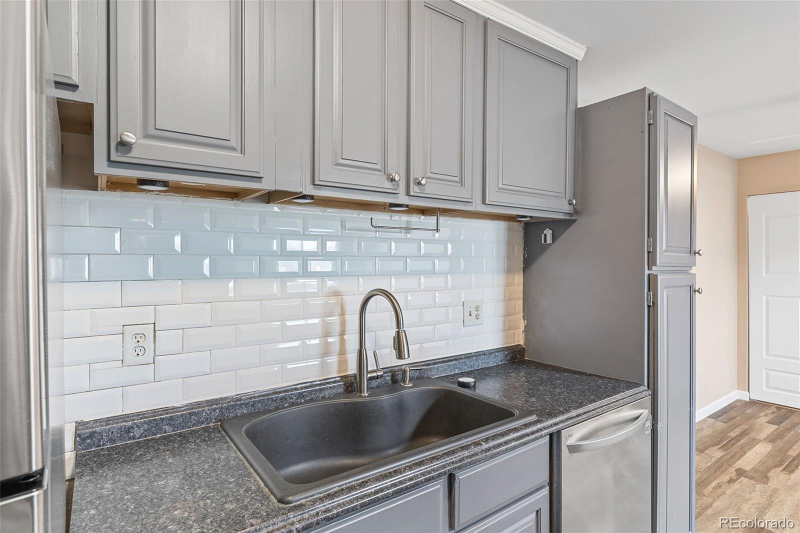 MLS Image #16 for 10150 e virginia avenue,denver, Colorado