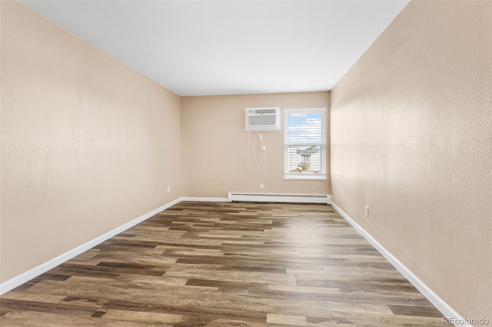 MLS Image #18 for 10150 e virginia avenue,denver, Colorado