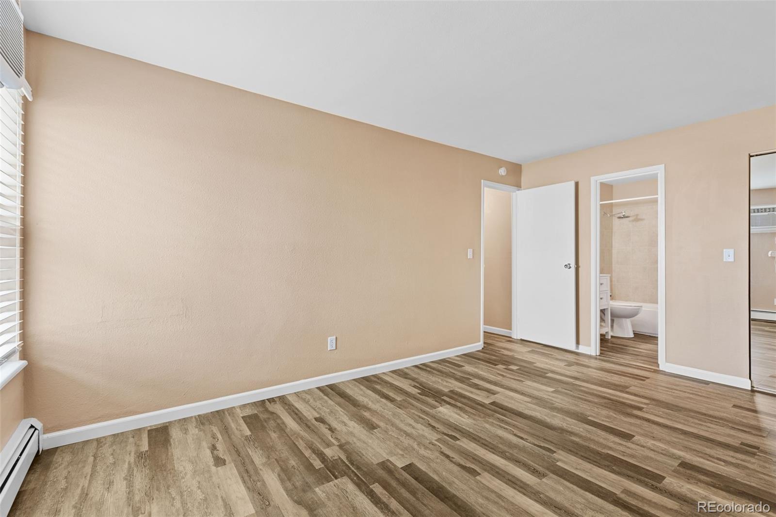 MLS Image #20 for 10150 e virginia avenue,denver, Colorado