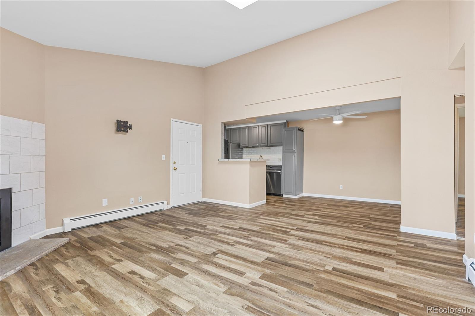 MLS Image #6 for 10150 e virginia avenue,denver, Colorado