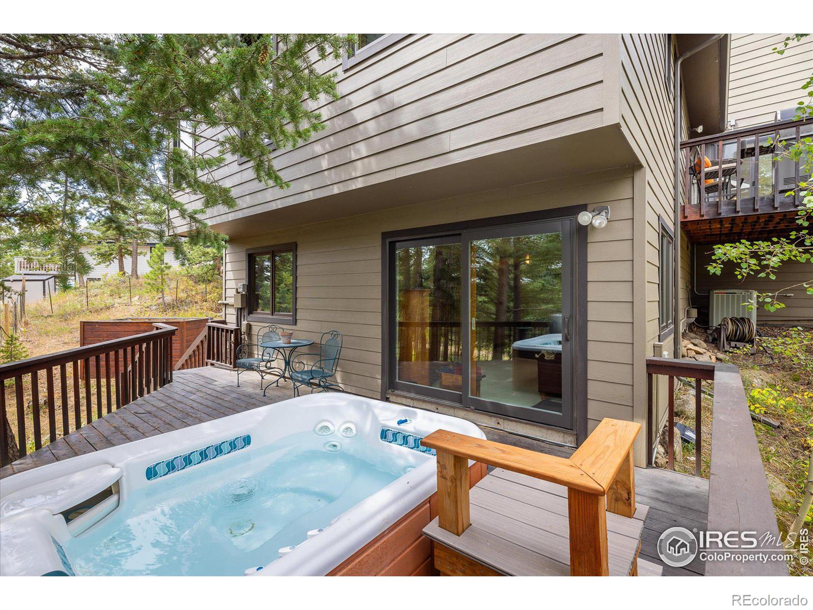 MLS Image #22 for 302  deer trail circle,boulder, Colorado