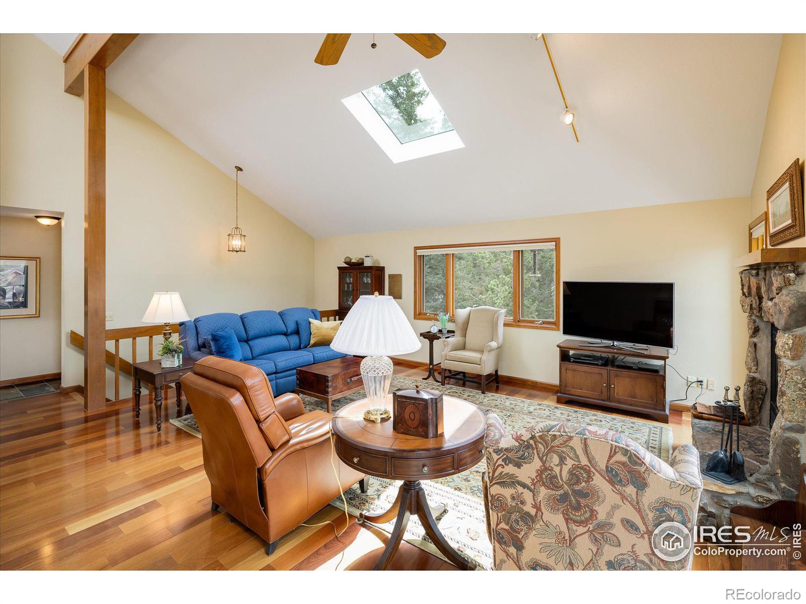 MLS Image #4 for 302  deer trail circle,boulder, Colorado