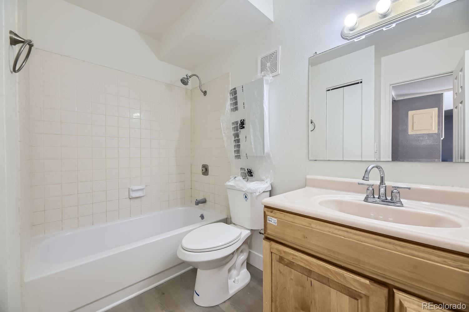 MLS Image #9 for 5995 w hampden avenue 11h,denver, Colorado