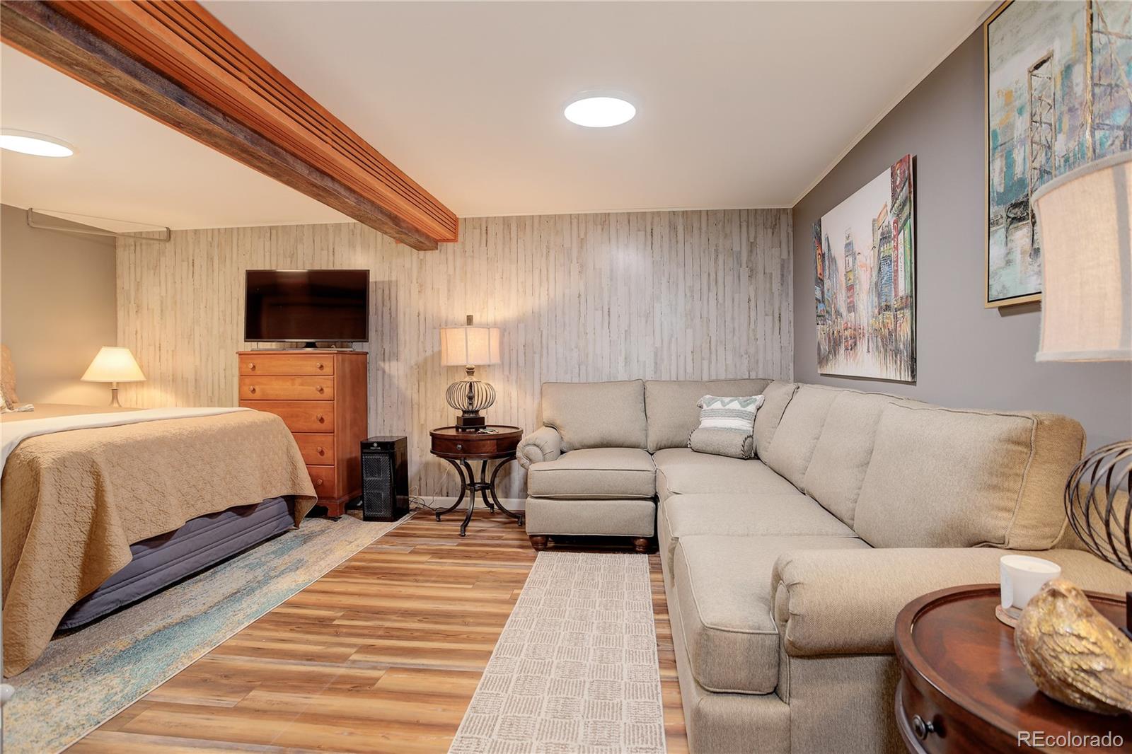 MLS Image #27 for 306 s newport way,denver, Colorado