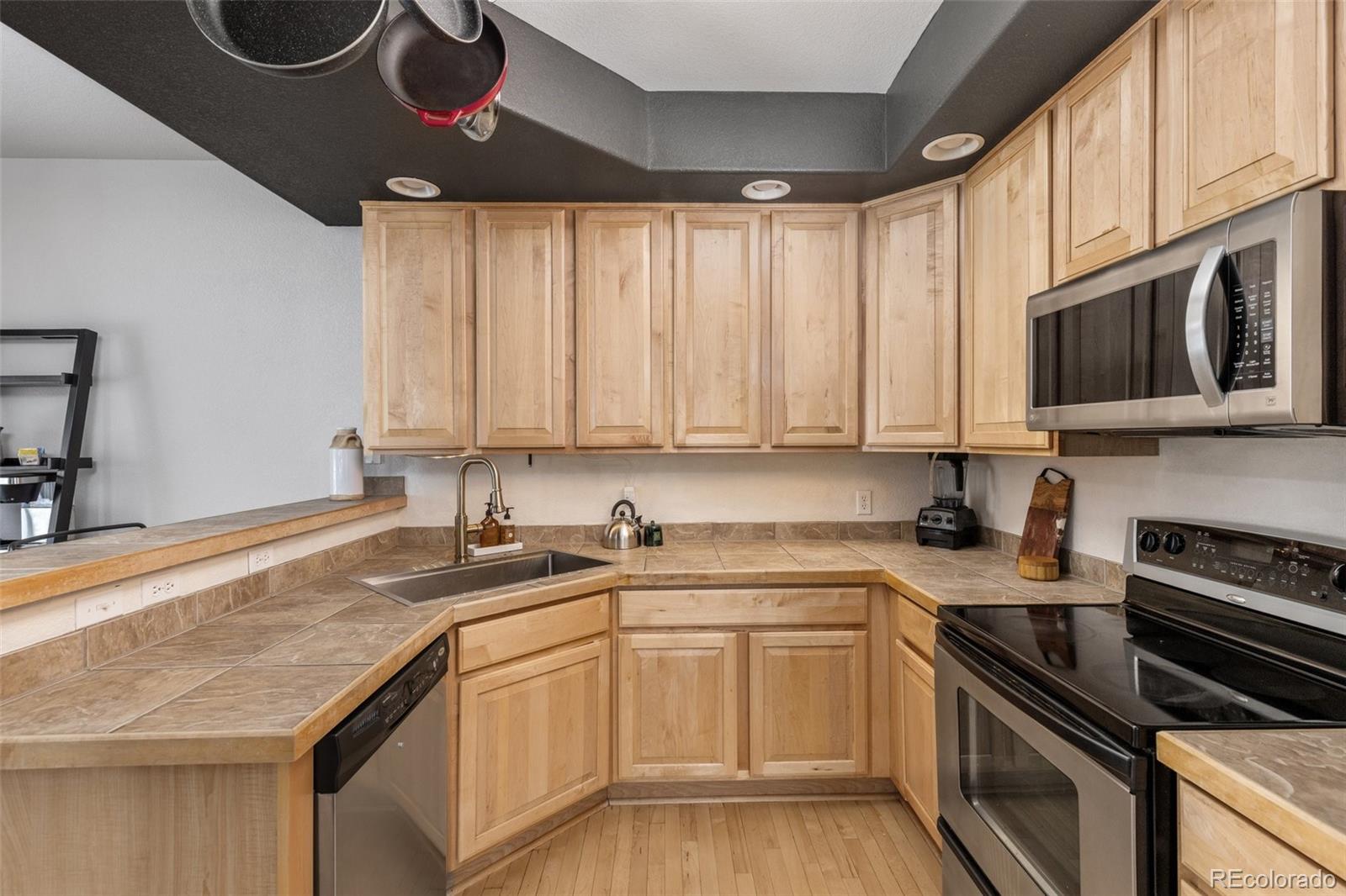 MLS Image #14 for 5906 s youngfield way ,littleton, Colorado