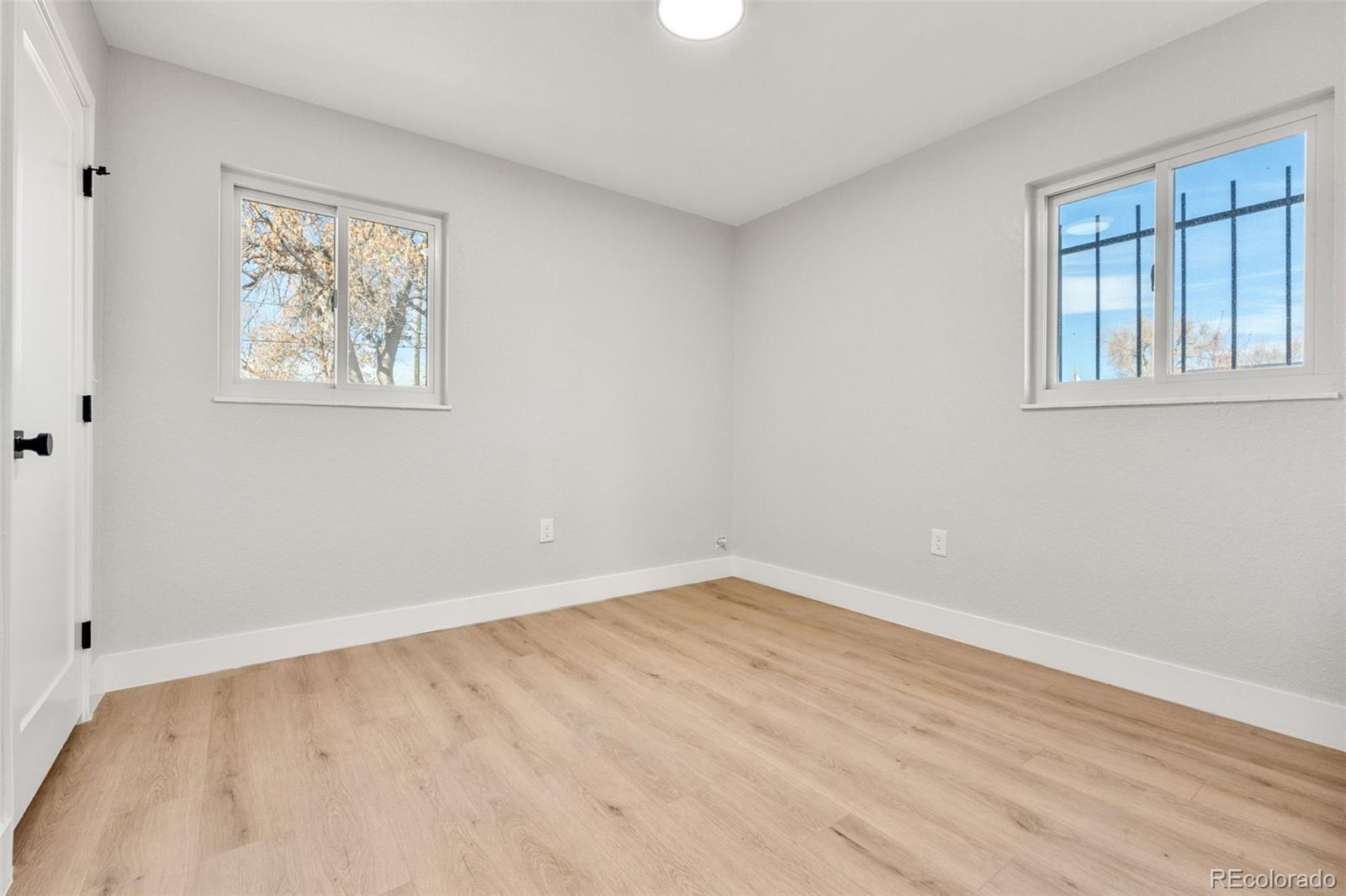 MLS Image #12 for 2995  ivanhoe street,denver, Colorado