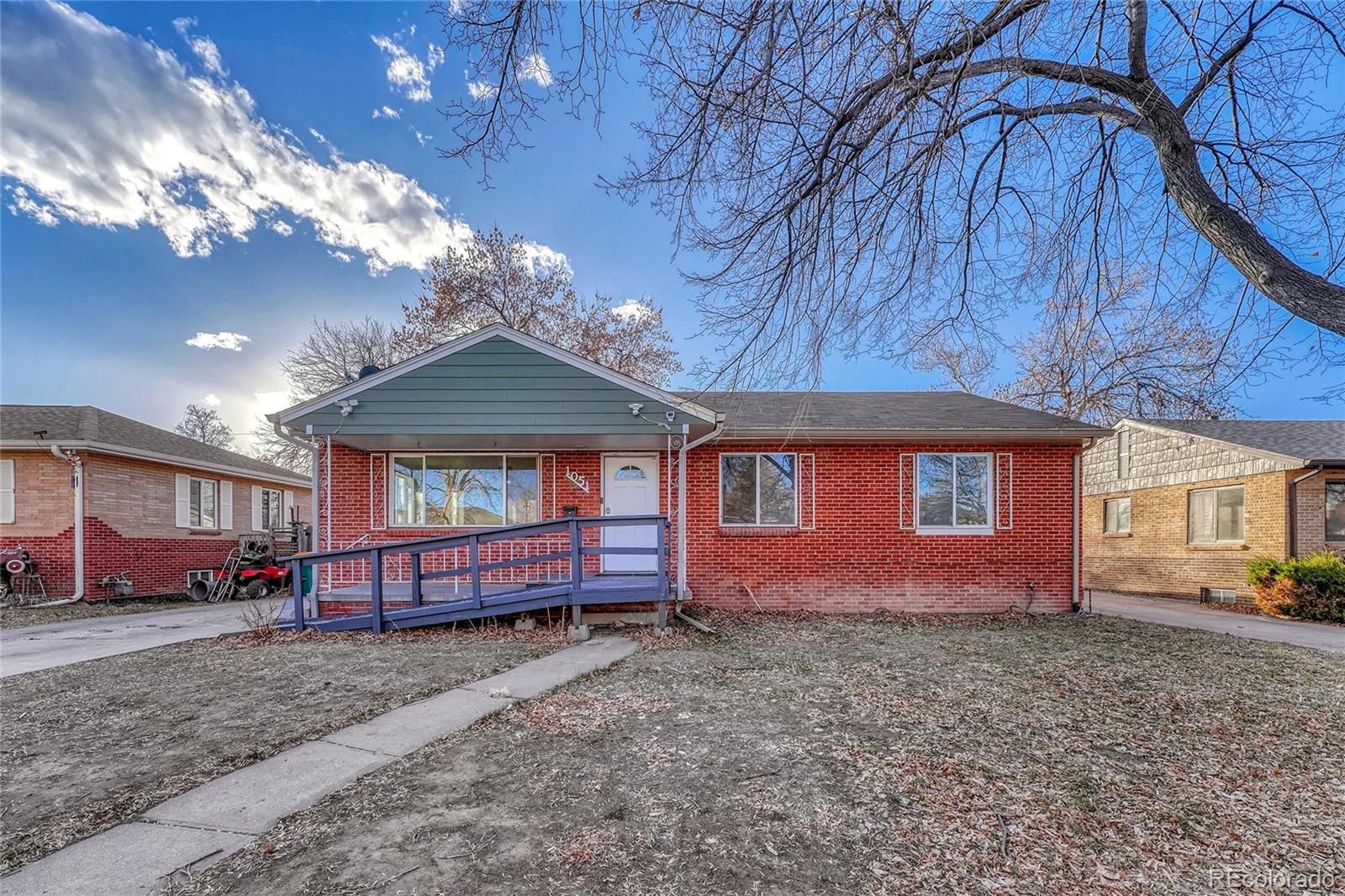 MLS Image #2 for 1051  lima street,aurora, Colorado