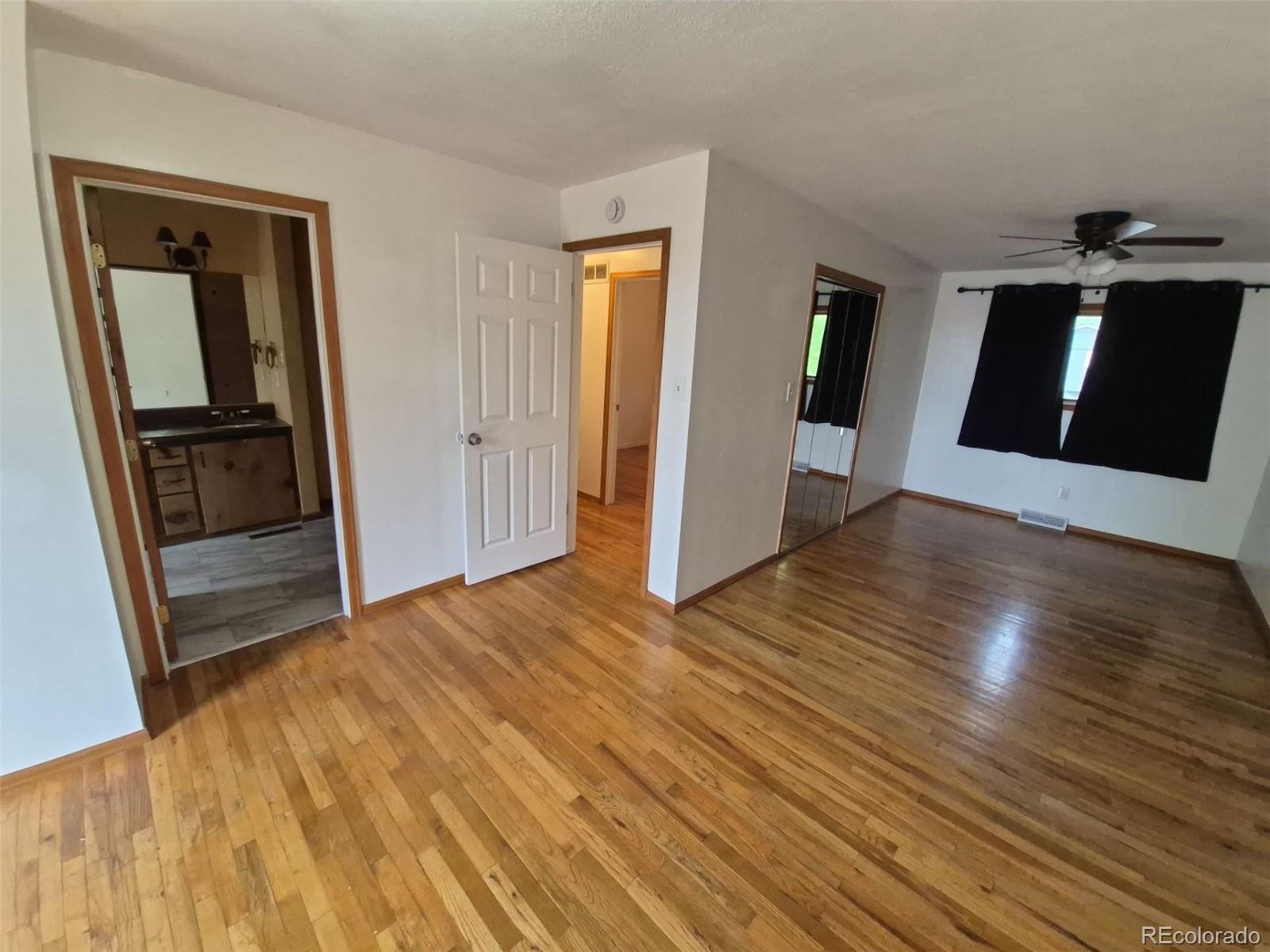 MLS Image #20 for 902 s potomac way,aurora, Colorado