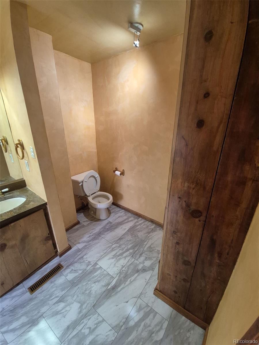 MLS Image #22 for 902 s potomac way,aurora, Colorado