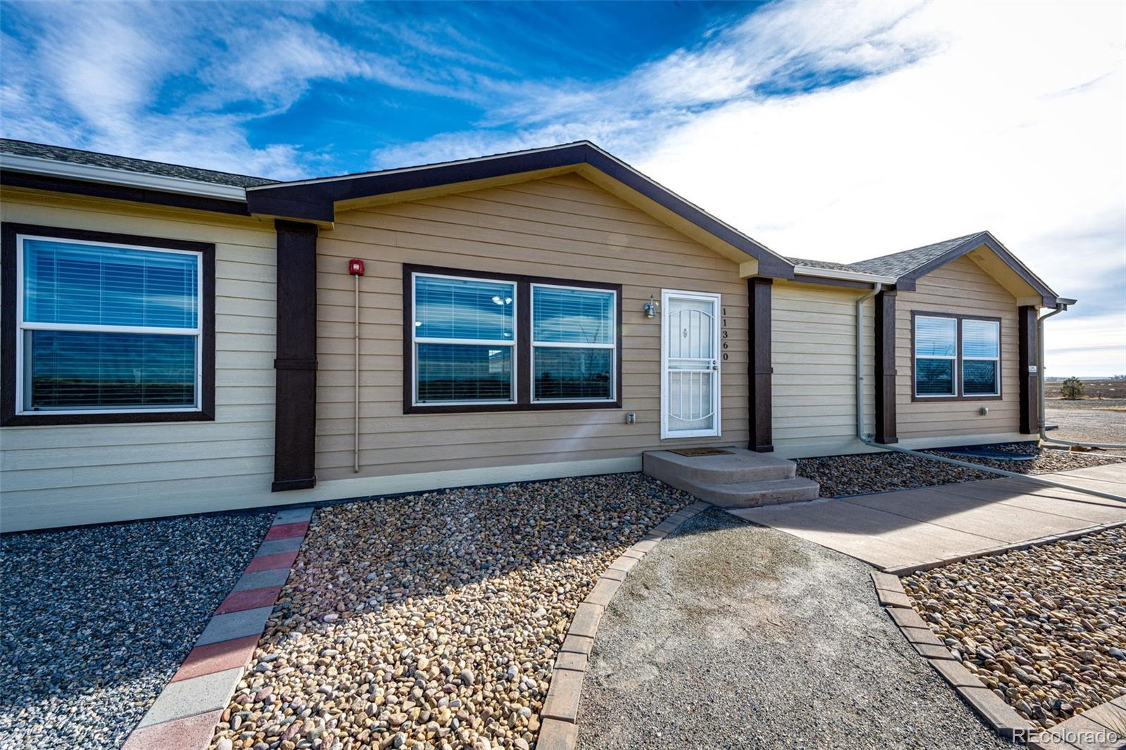 MLS Image #3 for 11360  headlight road,strasburg, Colorado