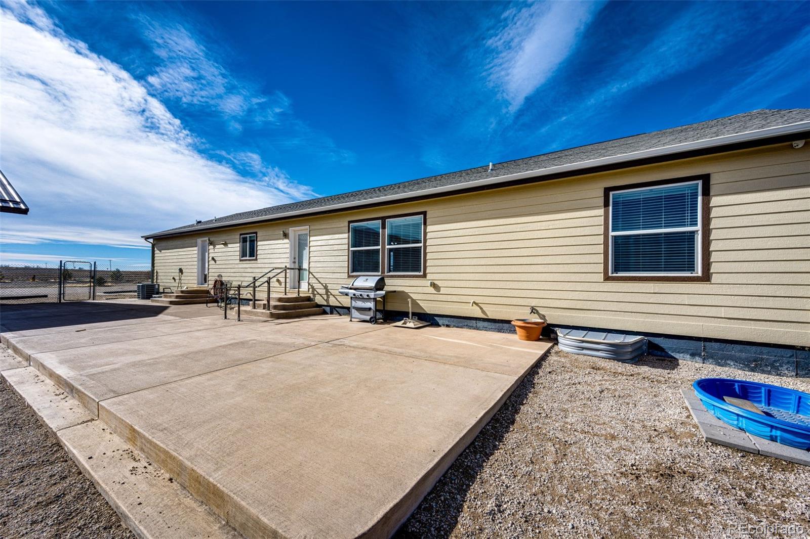 MLS Image #4 for 11360  headlight road,strasburg, Colorado