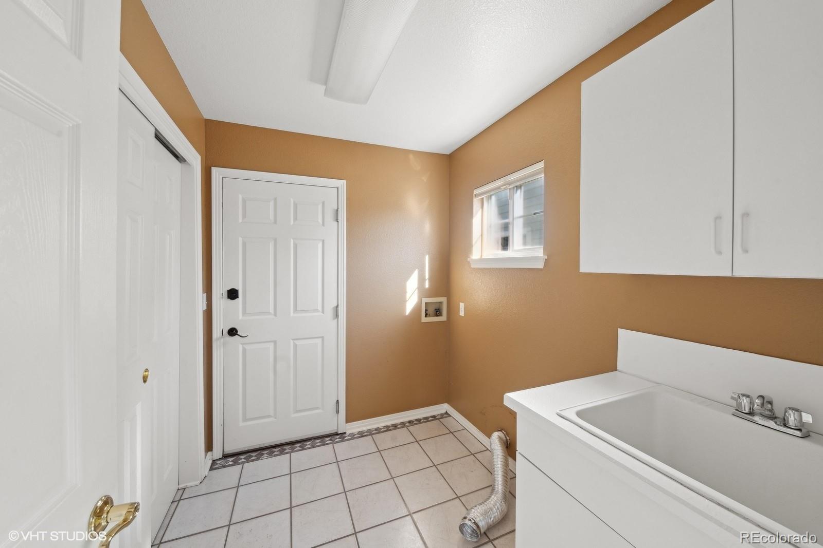 MLS Image #18 for 10848 w dumbarton drive,littleton, Colorado