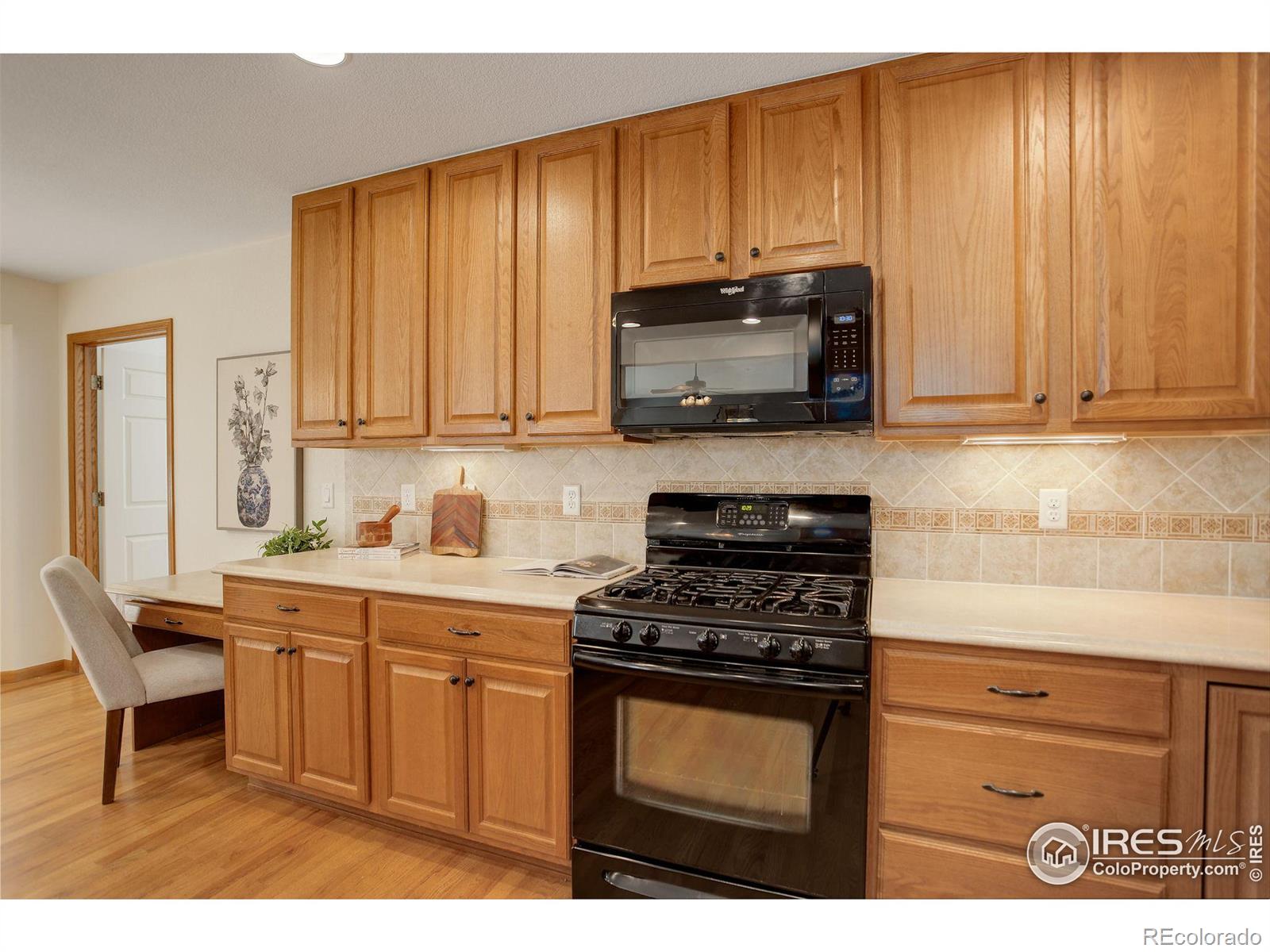 MLS Image #11 for 3658  loveland avenue,loveland, Colorado