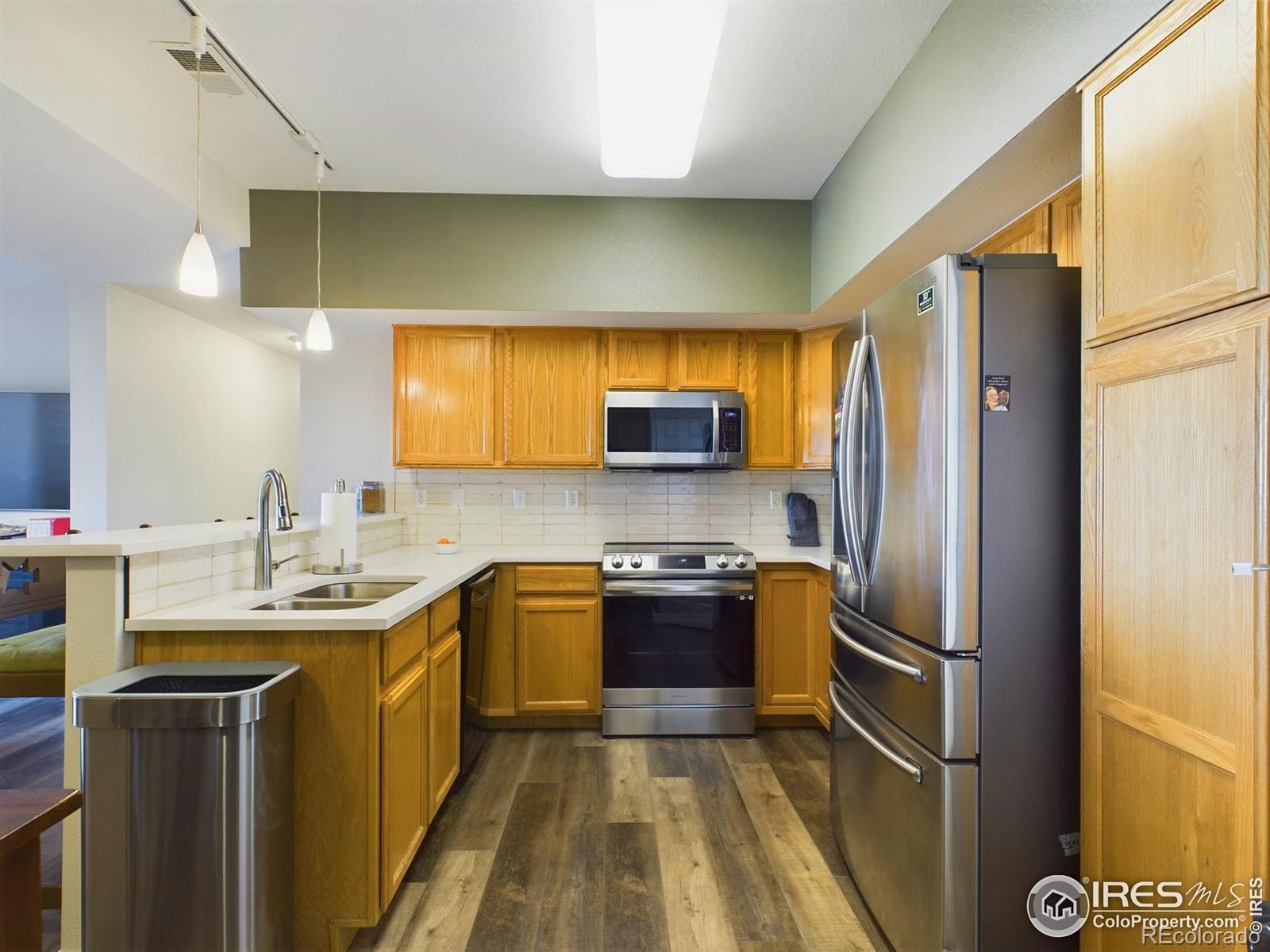 MLS Image #5 for 3945  landings drive,fort collins, Colorado