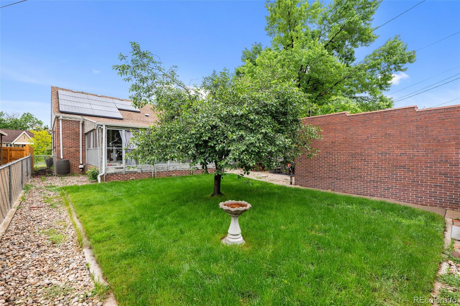 MLS Image #46 for 1429  hudson street,denver, Colorado