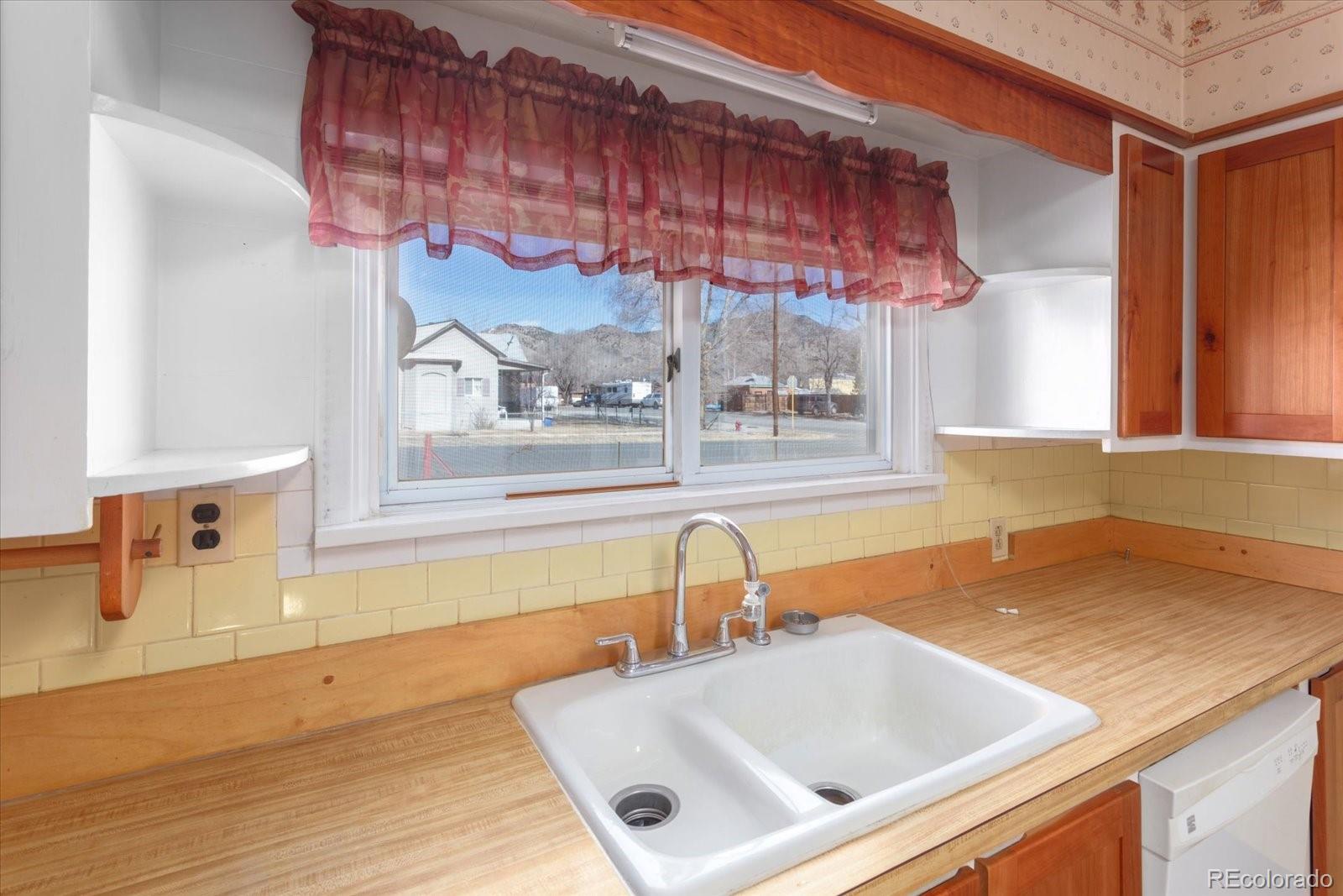 MLS Image #6 for 139  chilcott street,salida, Colorado